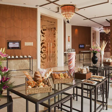 Crowne Plaza New Delhi Okhla By Ihg-2